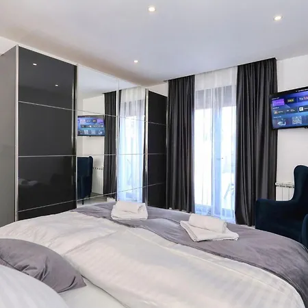 Viktor Apartman Zára