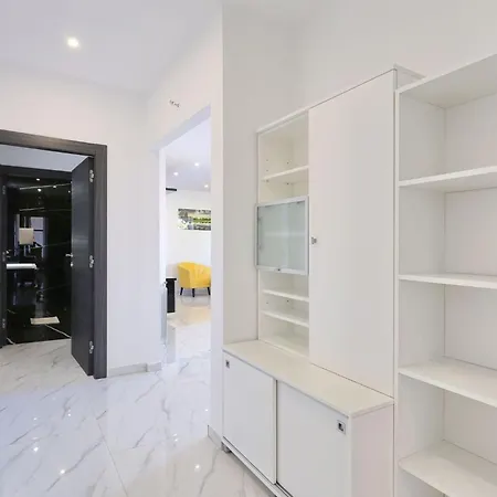 Viktor Apartamento *